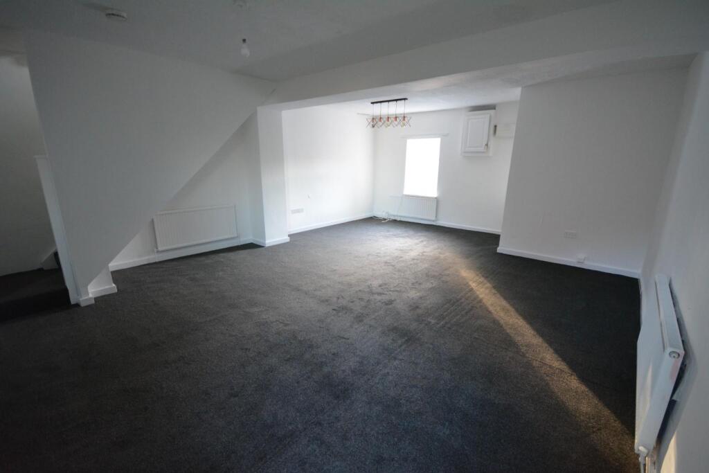 3 bed Mid Terraced House for rent in Bishop Auckland. From Hunters - Bishop Auckland