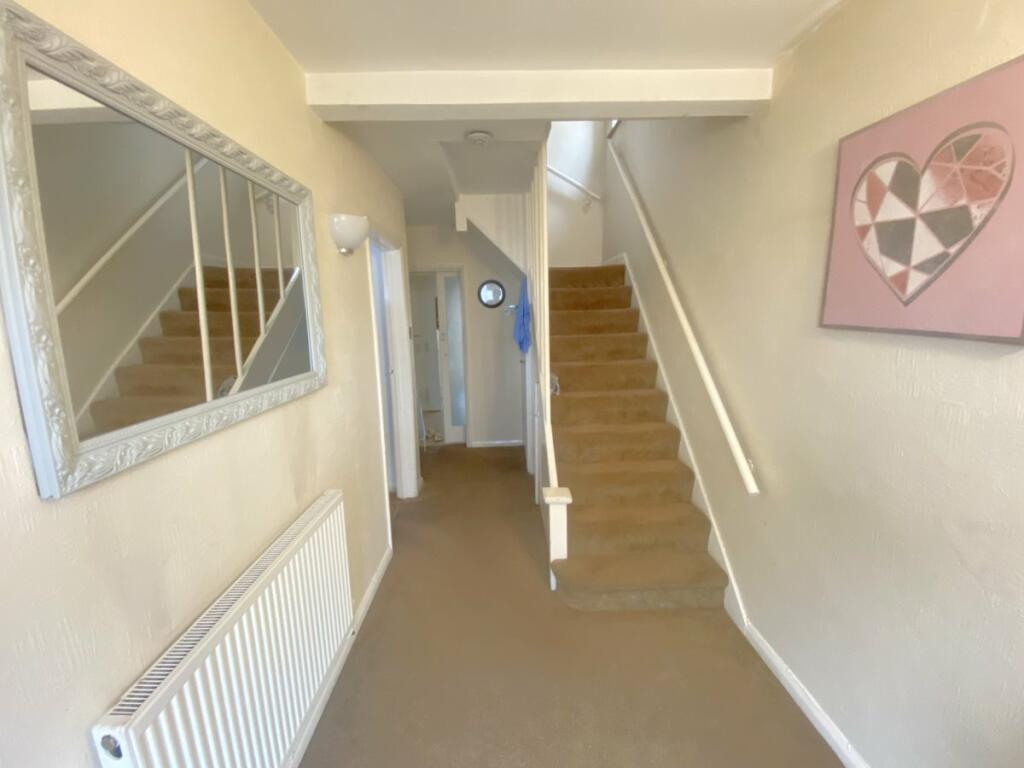 3 bed Semi-Detached House for rent in Harrow. From Maple Estate and Letting Agents Limited