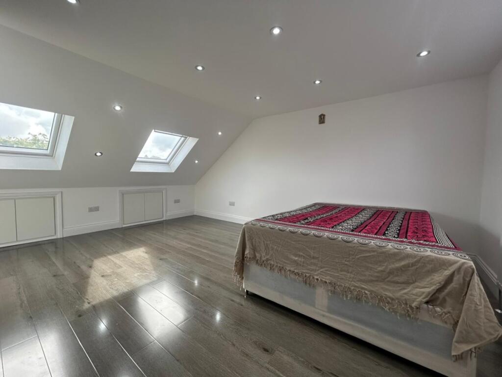 1 bed House Share for rent in Harrow. From Maple Estate & Letting Agents - Harrow