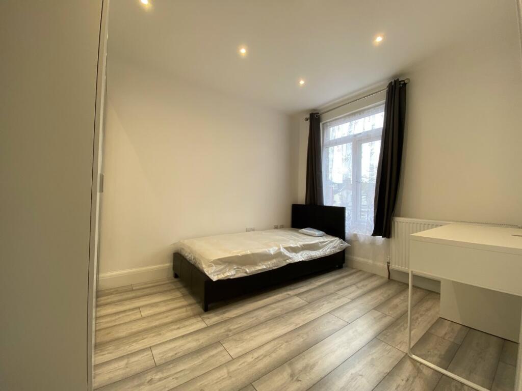 1 bed House Share for rent in Kenton. From Maple Estate & Letting Agents - Harrow