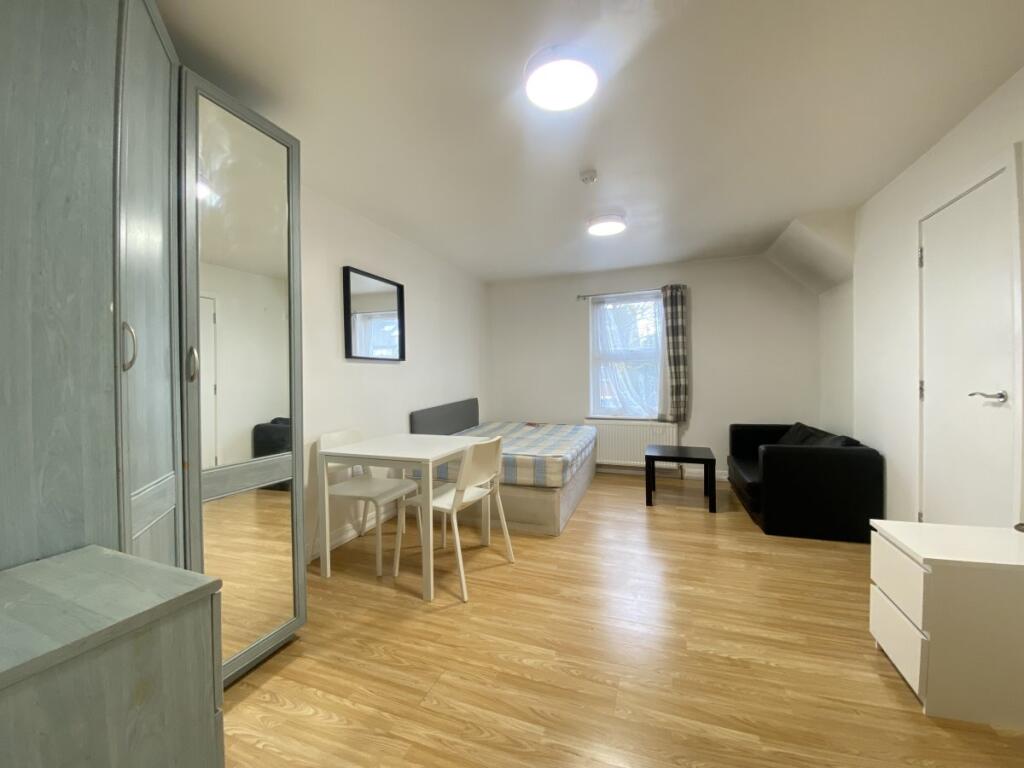 1 bed House Share for rent in Harrow. From Maple Estate & Letting Agents - Harrow 1 bed House Share for rent in Harrow. From Maple Estate & Letting Agents - Harrow