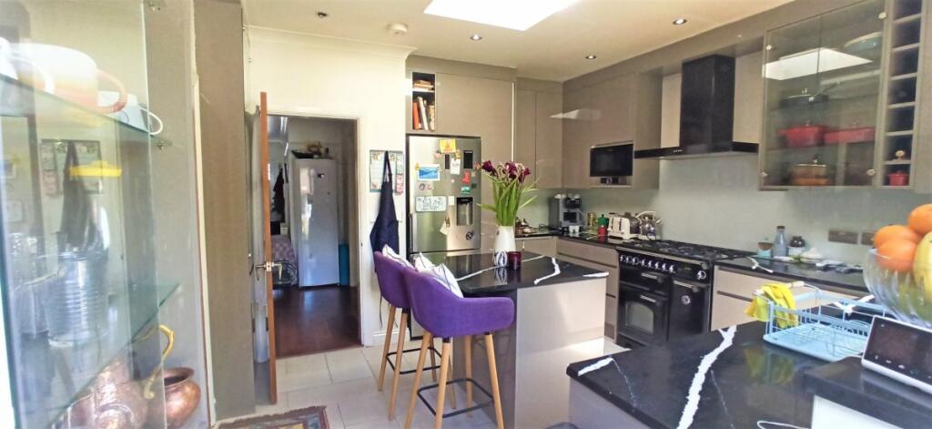 3 bed Semi Detached for rent in Pinner. From Maple Estate & Letting Agents - Harrow