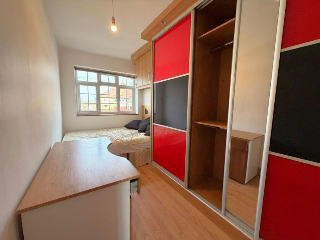 1 bed House Share for rent in Harrow. From Maple Estate & Letting Agents - Harrow