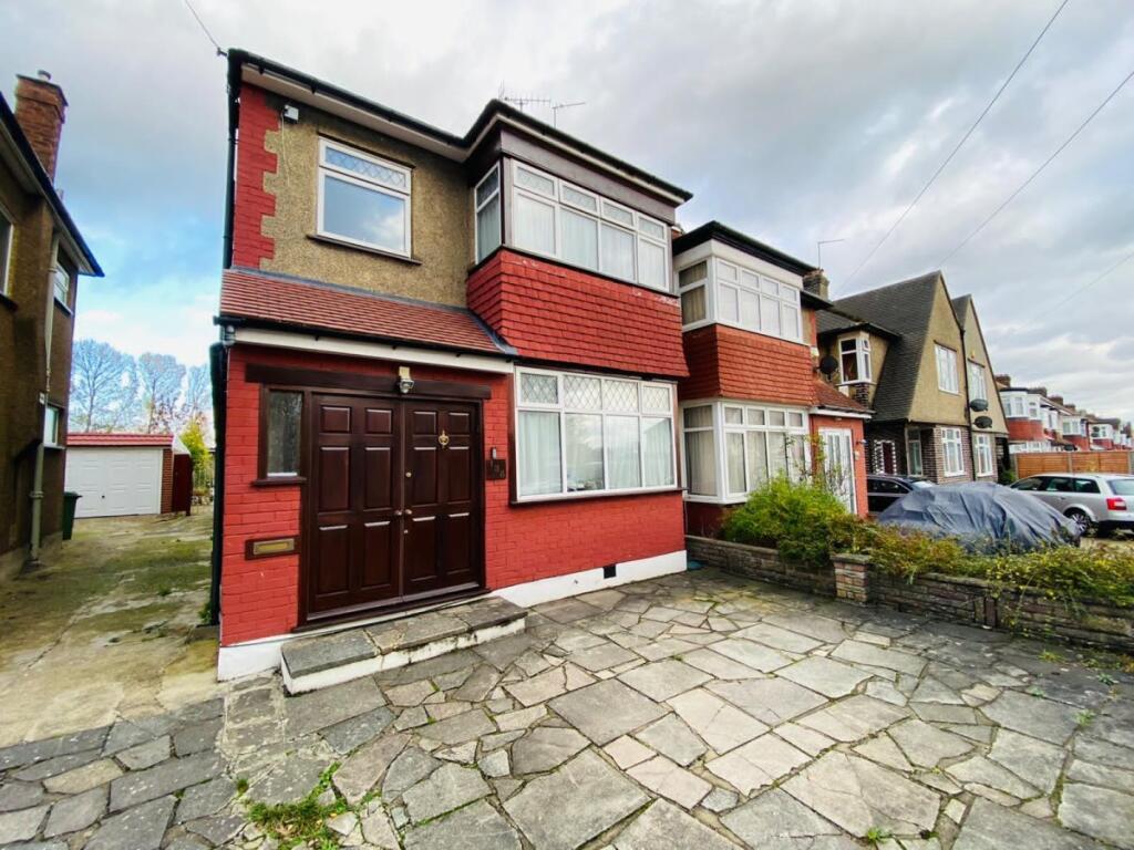 1 bed House Share for rent in Wembley. From Maple Estate & Letting Agents - Harrow 1 bed House Share for rent in Wembley. From Maple Estate & Letting Agents - Harrow