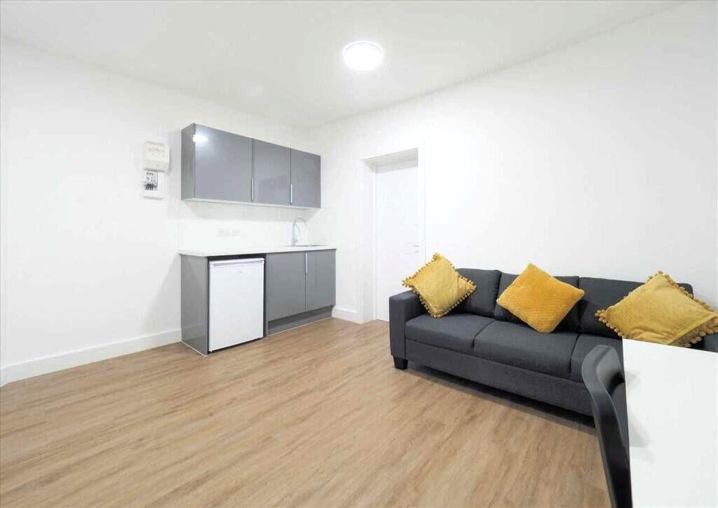 1 bed House Share for rent in Harrow. From Maple Estate & Letting Agents - Harrow