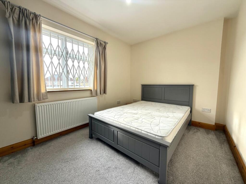 1 bed 1st Floor Flat for rent in Kenton. From Maple Estate & Letting Agents - Harrow