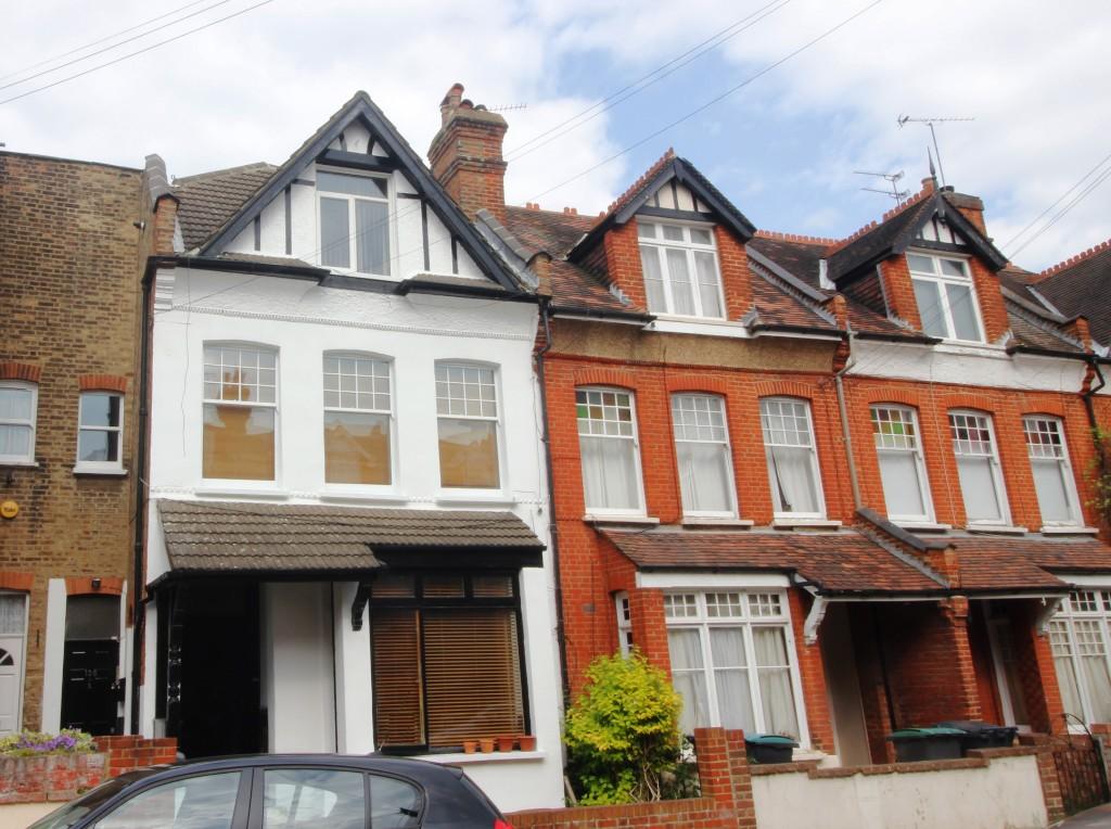1 bed 1st Floor Flat for rent in Hornsey. From Adams and Styles