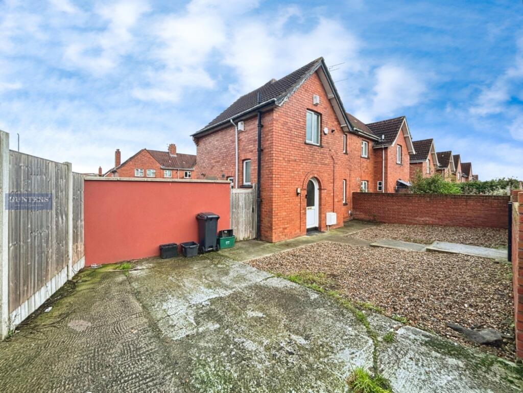 3 bed End of Terrace for rent in Ashton Vale. From Hunters - Knowle - Bristol 3 bed End of Terrace for rent in Ashton Vale. From Hunters - Knowle - Bristol