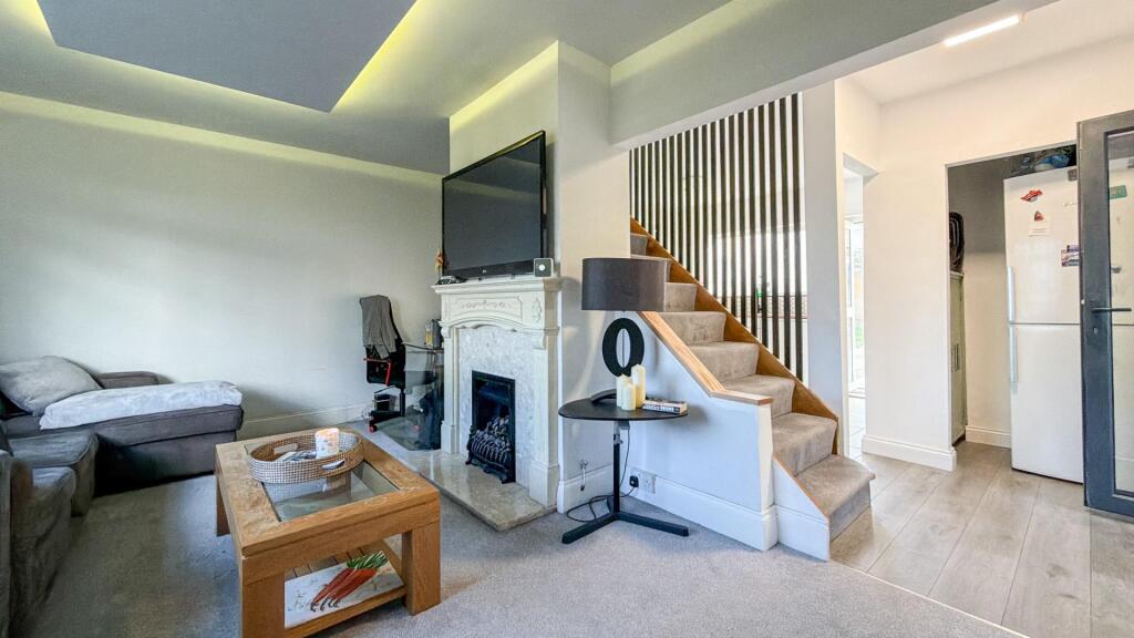 2 bed End of Terrace for rent in Dundry. From Hunters - BS3