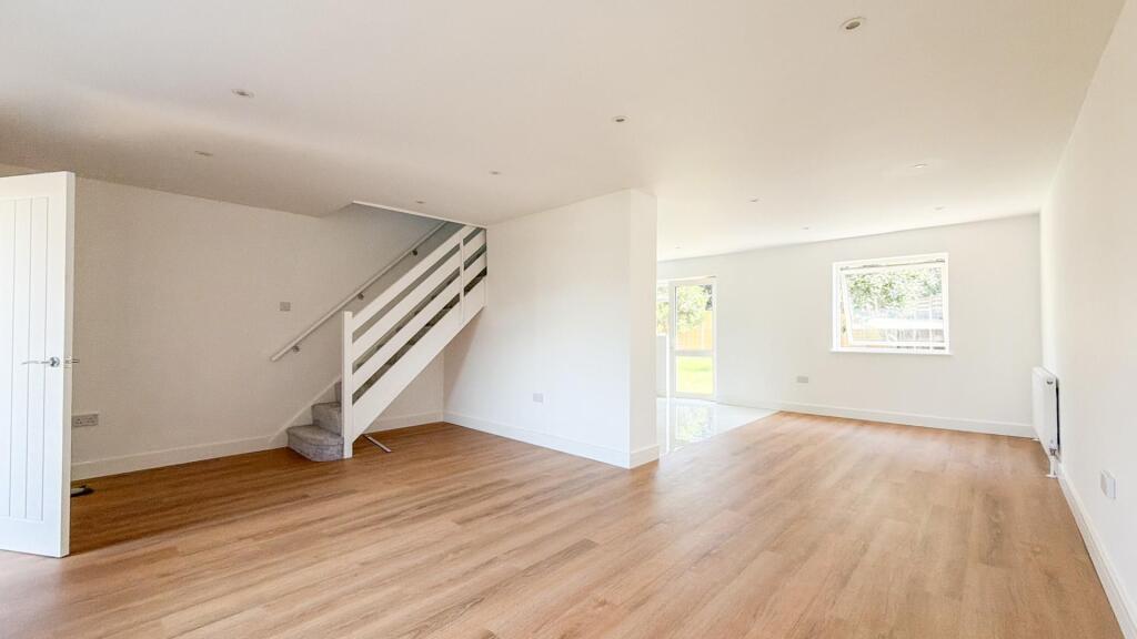 3 bed Detached for rent in Yate. From Hunters - BS3