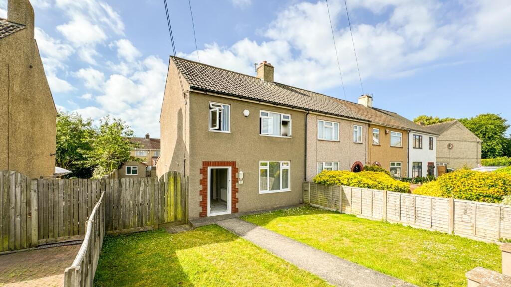 3 bed Semi Detached for rent in Bristol. From Hunters - BS3 3 bed Semi Detached for rent in Bristol. From Hunters - BS3