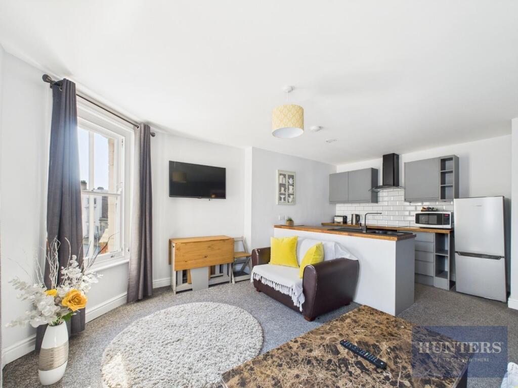 2 bed 1st Floor Flat for rent in Gloucester. From Hunters - Cheltenham