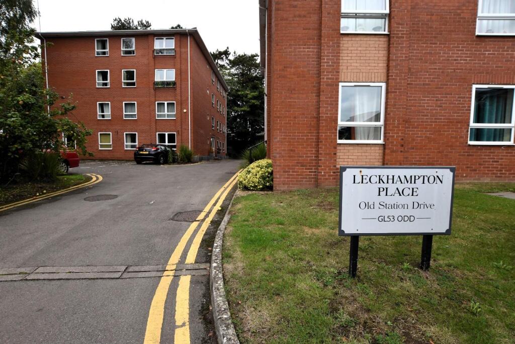 1 bed Apartment for rent in Leckhampton Hill. From Hunters - Cheltenham 1 bed Apartment for rent in Leckhampton Hill. From Hunters - Cheltenham