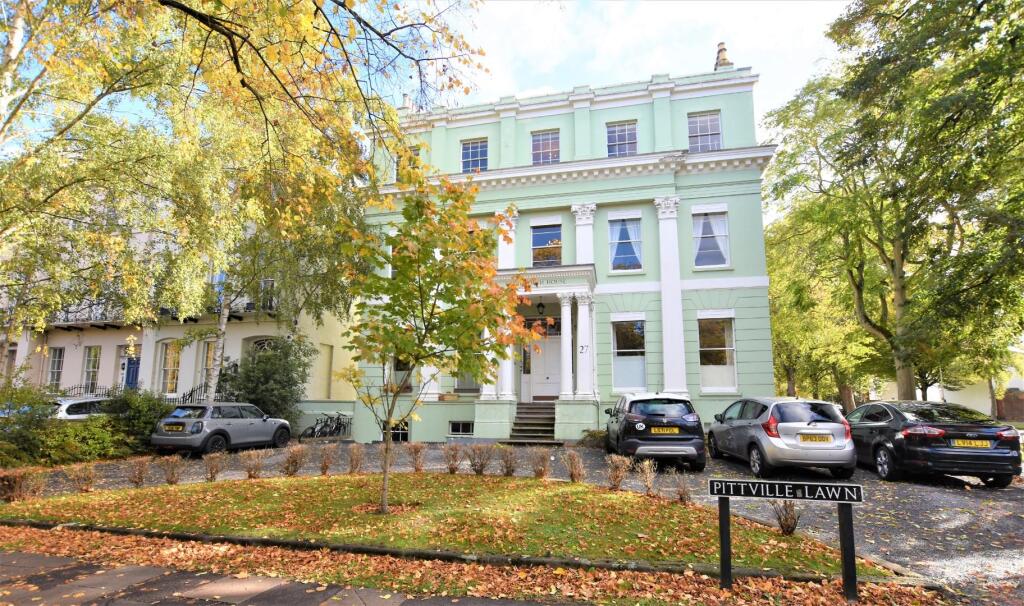2 bed Apartment for rent in Prestbury. From Hunters - Cheltenham 2 bed Apartment for rent in Prestbury. From Hunters - Cheltenham