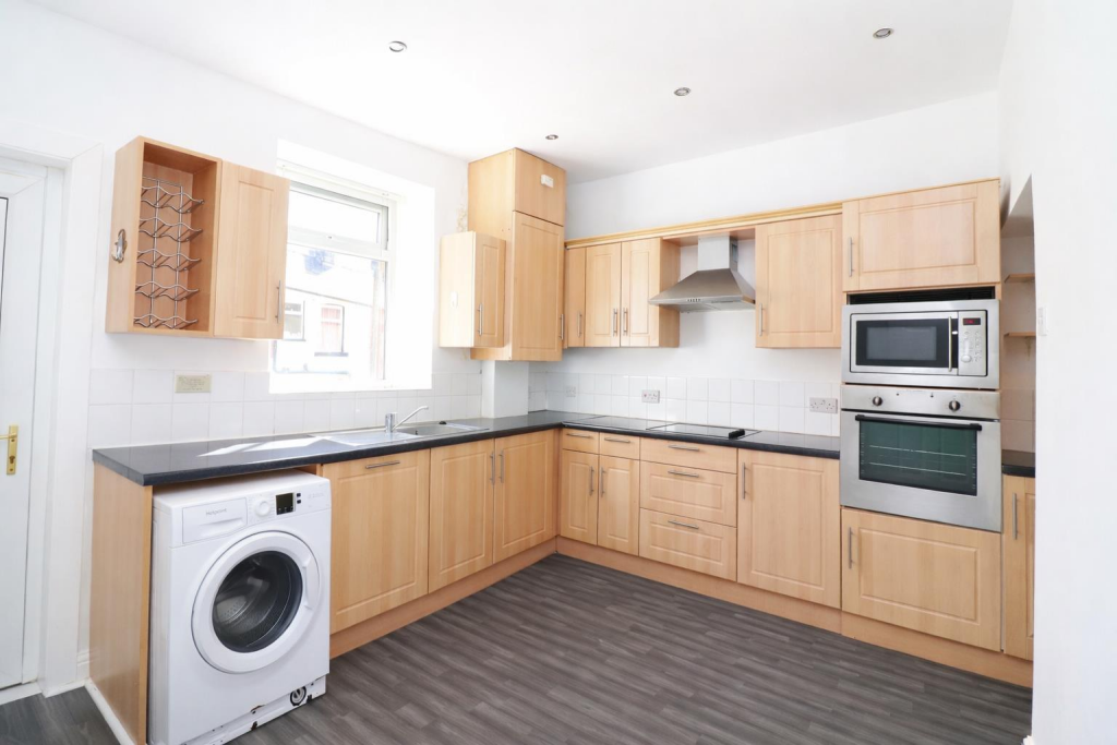 3 bed Mid Terraced House for rent in Darwen. From Hunters - Darwen