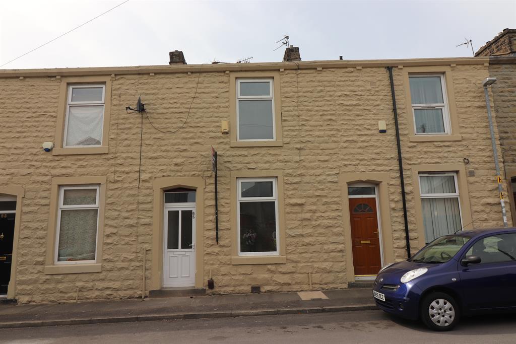 3 bed Mid Terraced House for rent in Rishton. From Hunters - Darwen 3 bed Mid Terraced House for rent in Rishton. From Hunters - Darwen