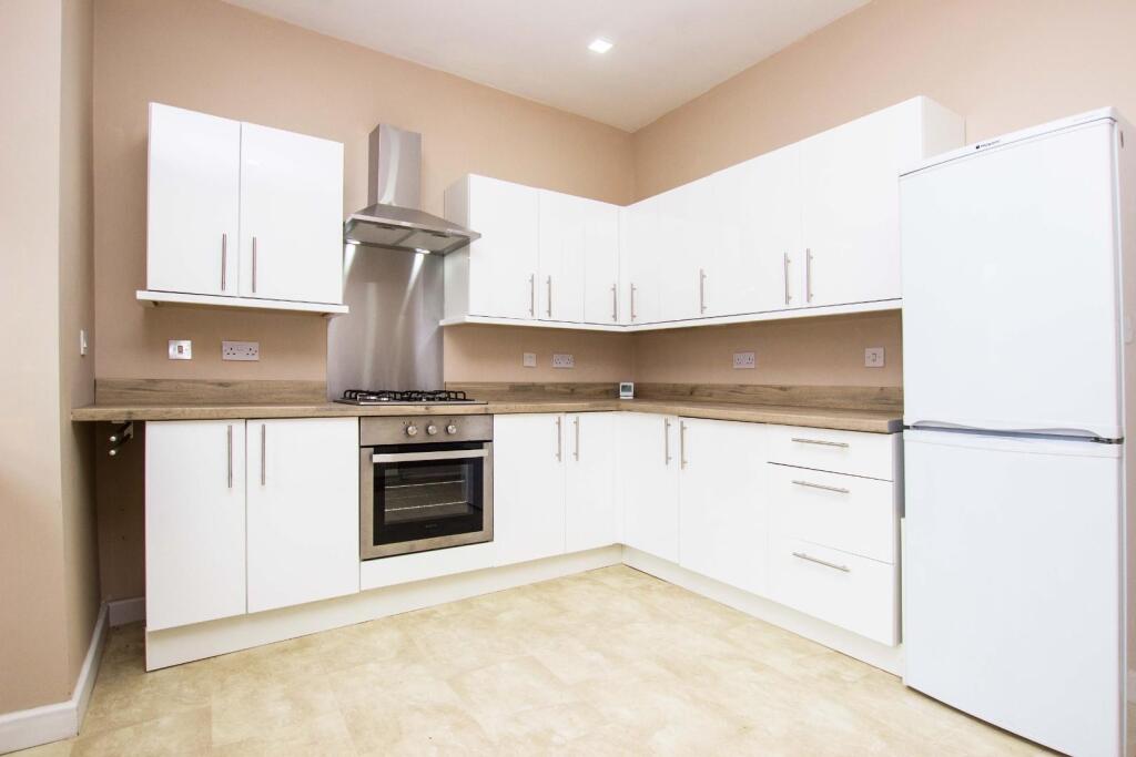 2 bed Mid Terraced House for rent in Darwen. From Hunters - Darwen
