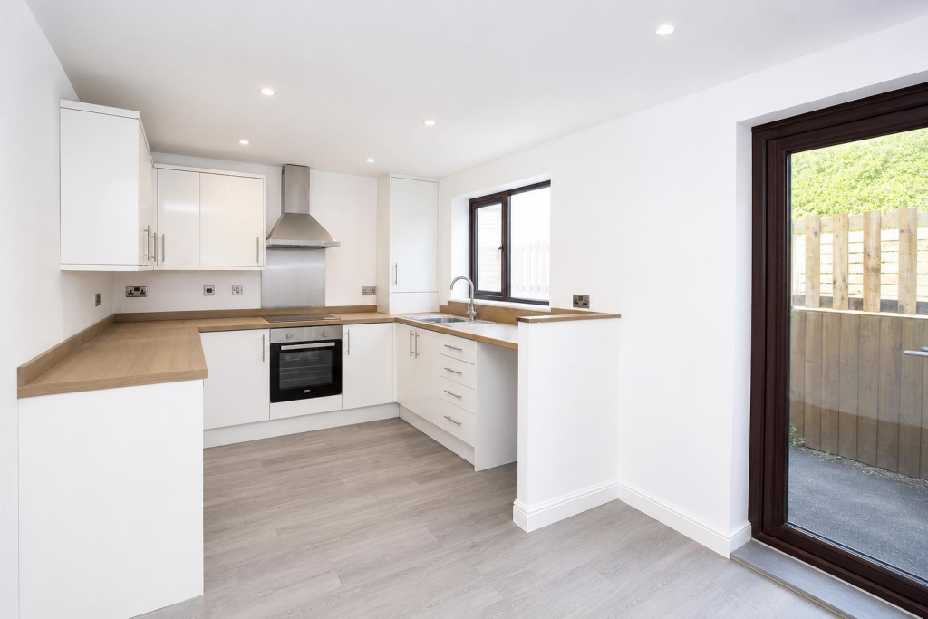 3 bed Mid Terraced House for rent in Darwen. From Hunters - Darwen 3 bed Mid Terraced House for rent in Darwen. From Hunters - Darwen