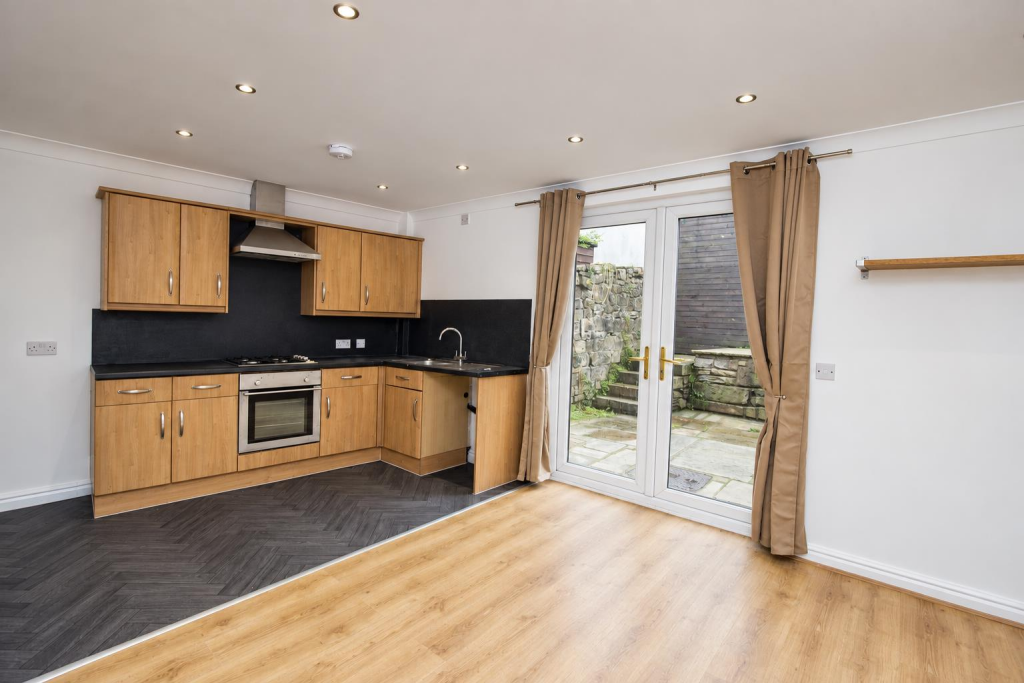 3 bed Mid Terraced House for rent in Darwen. From Hunters - Darwen