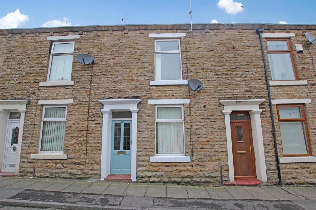 2 bed Mid Terraced House for rent in Darwen. From Hunters - Darwen