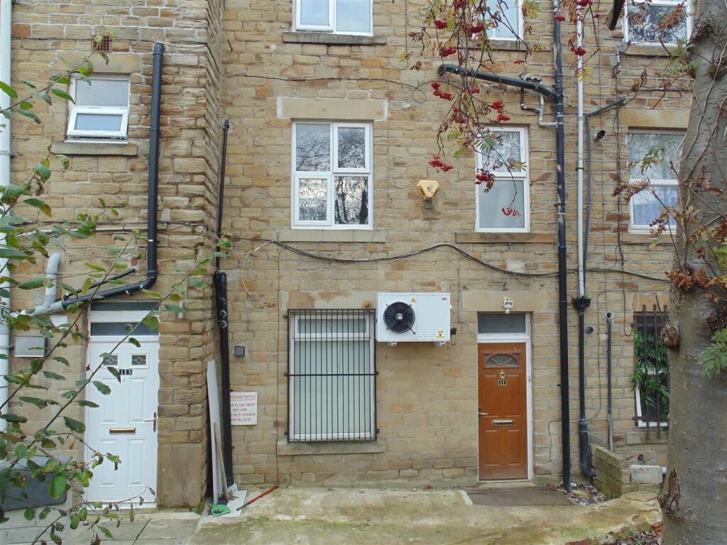1 bed 1st Floor Flat for rent in Batley. From Hunters - Dewsbury