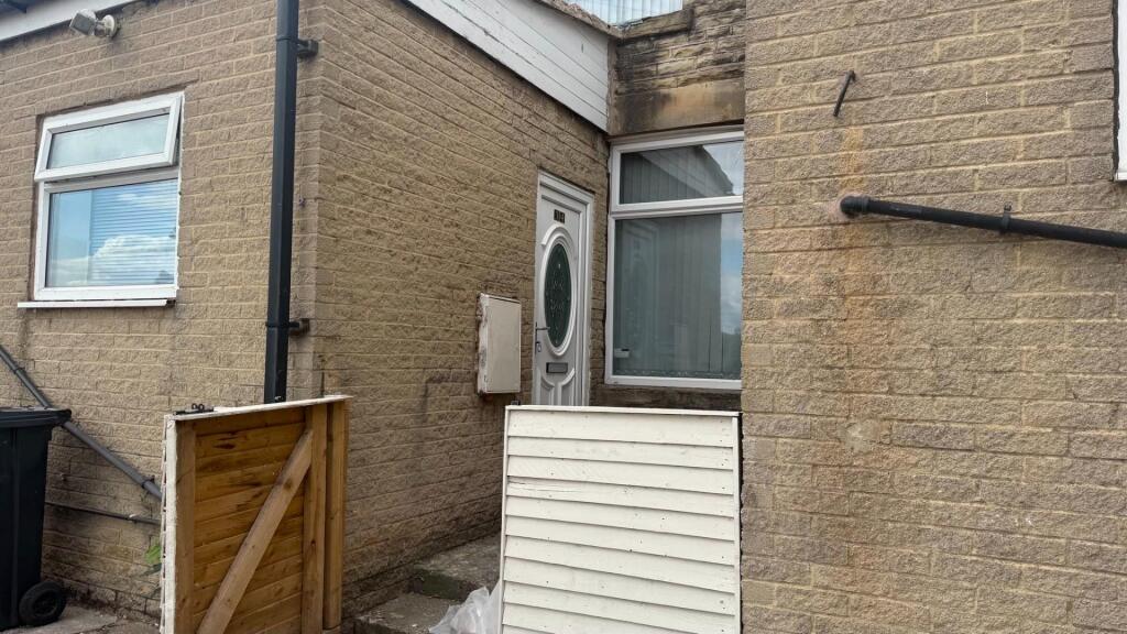 2 bed Mid Terraced House for rent in Briestfield. From Hunters - Dewsbury