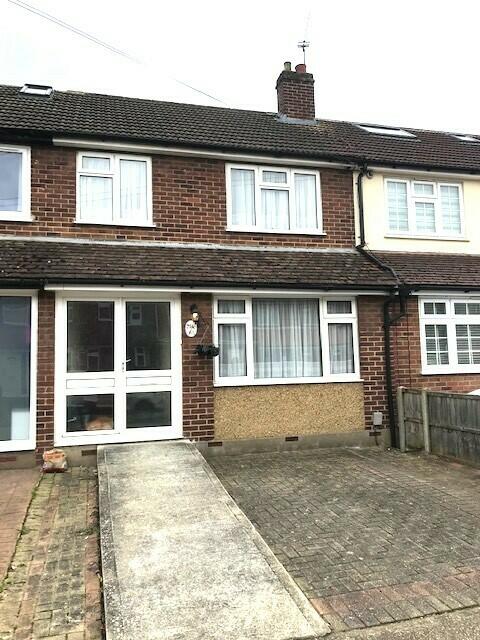 3 bed Mid Terraced House for rent in Romford. From Advance Estates