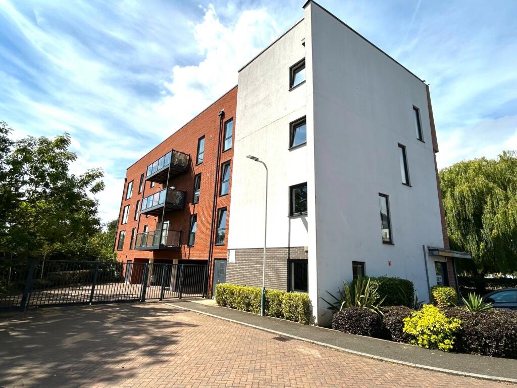 1 bed Apartment for rent in Romford. From Advance Glenisters - Romford