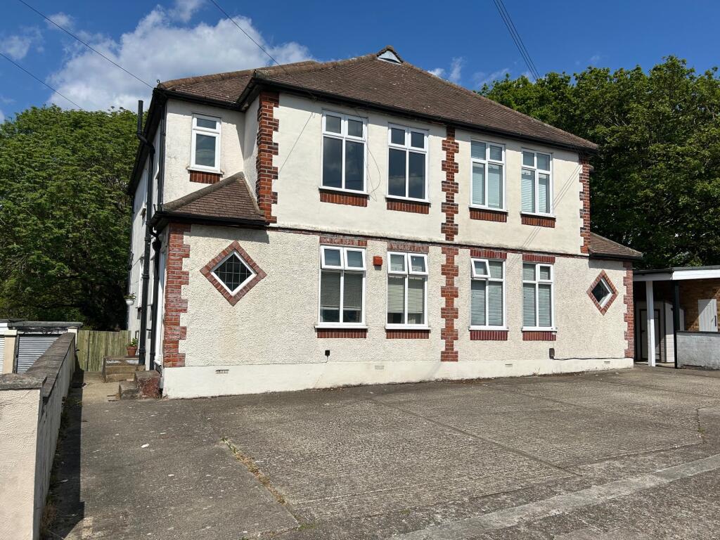 2 bed Apartment for rent in Hornchurch. From Advance Glenisters - Romford