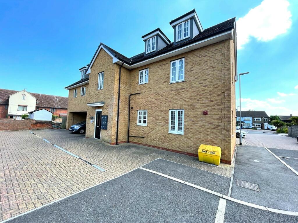 1 bed 1st Floor Flat for rent in Aveley. From Advance Glenisters - Romford