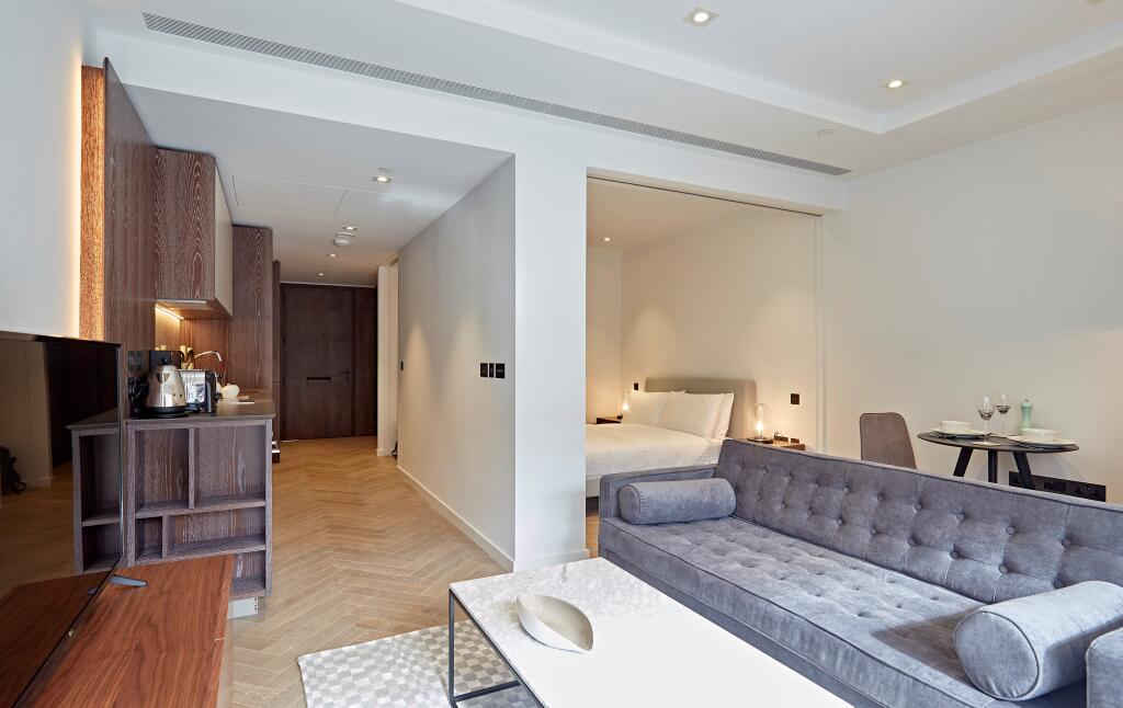 4 bed Apartment for rent in Battersea. From Battersea Power Station - Battersea
