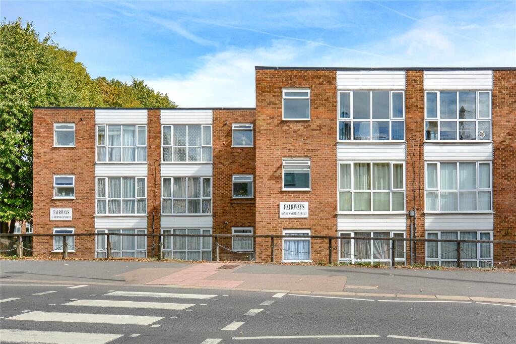 2 bed 1st Floor Flat for rent in London. From Central Estate Agents - Walthamstow 2 bed 1st Floor Flat for rent in London. From Central Estate Agents - Walthamstow