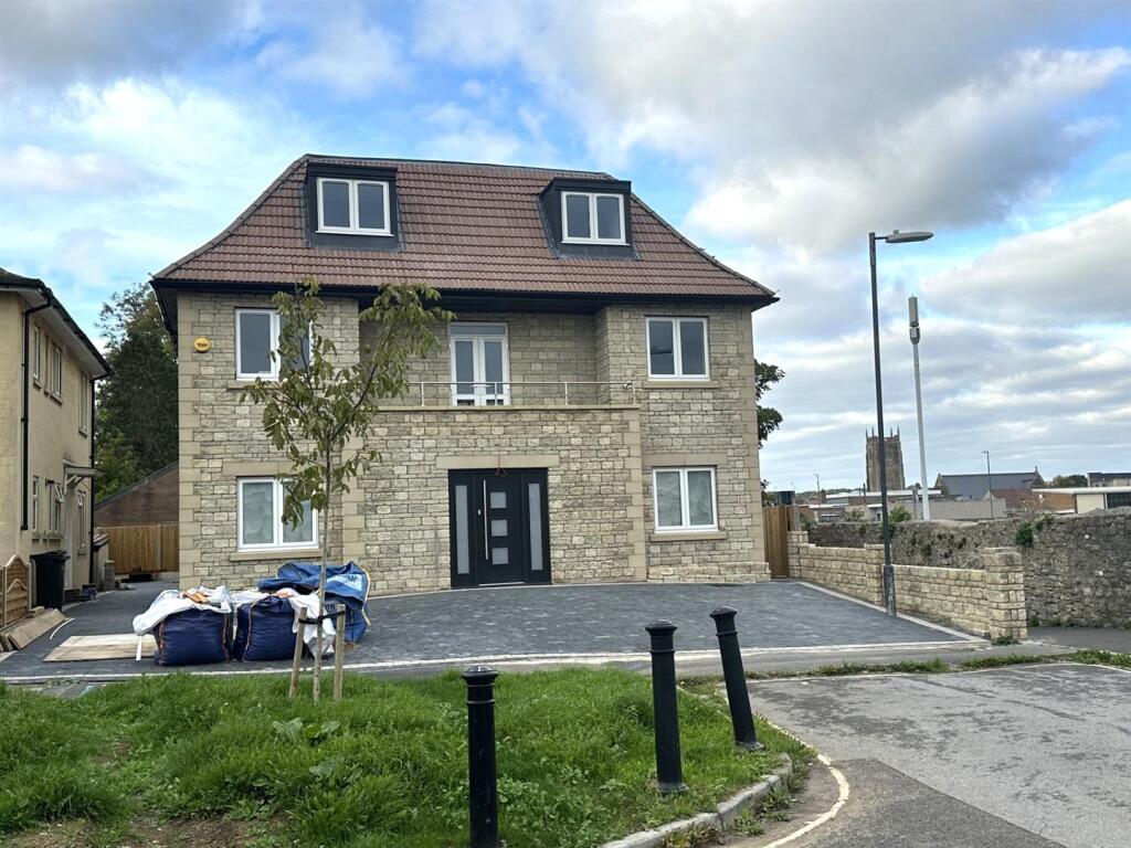 2 bed Apartment for rent in Bristol. From Davies & Way - Keynsham