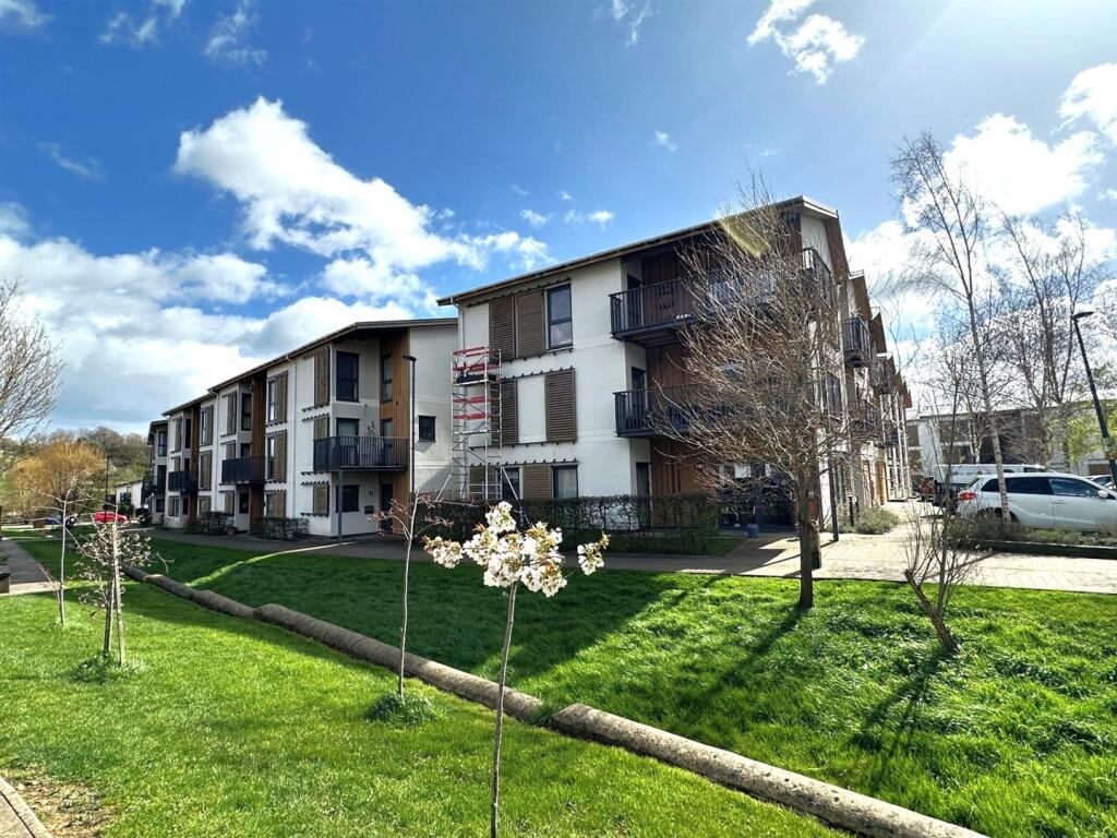 2 bed Apartment for rent in . From Davies & Way - Keynsham