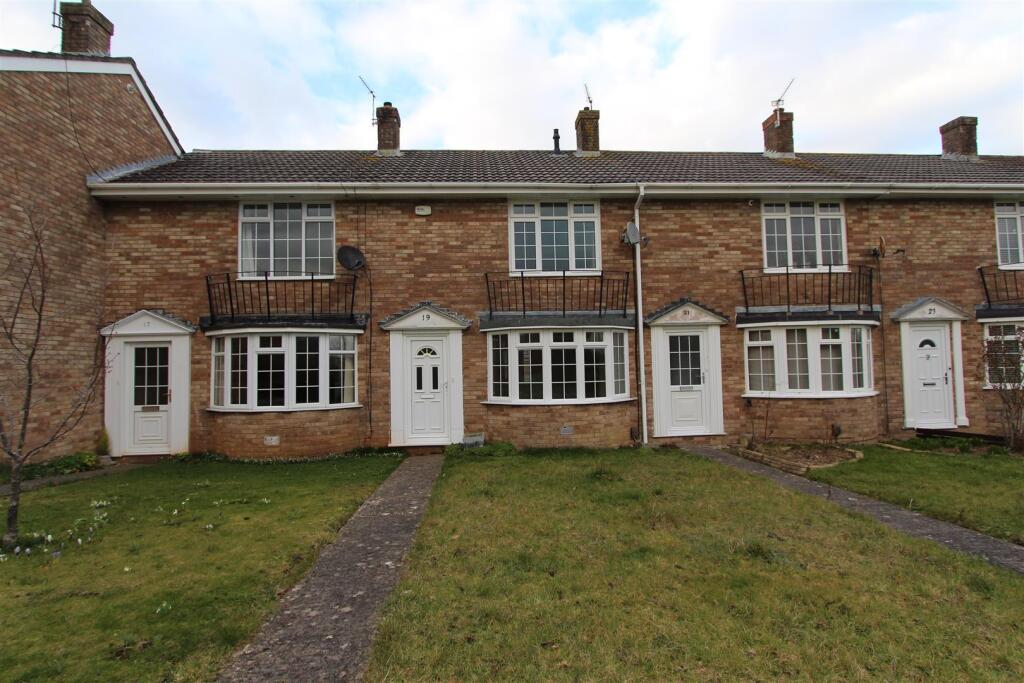 2 bed Mid Terraced House for rent in Keynsham. From Davies & Way - Keynsham