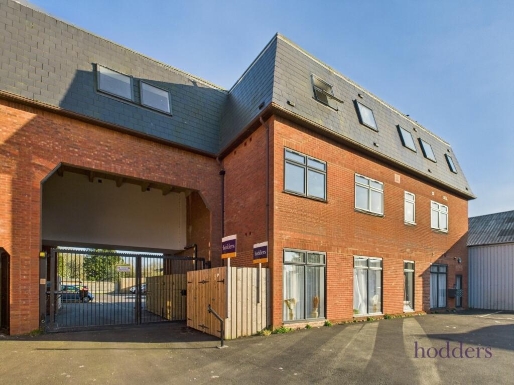 1 bed Apartment for rent in Addlestone. From Hodders - Chertsey