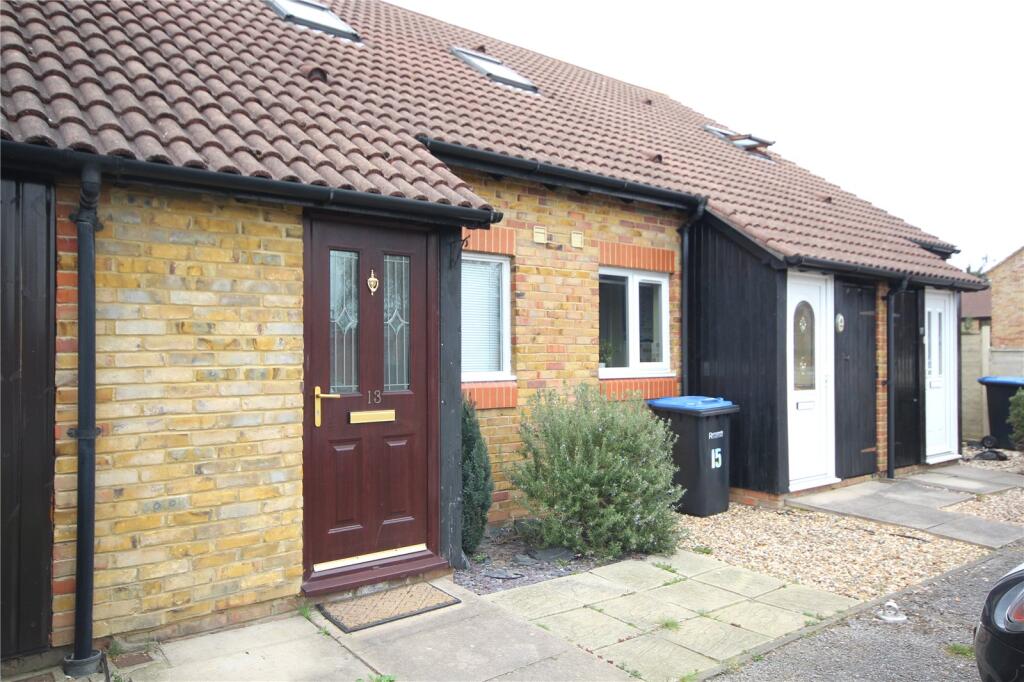 1 bed Mid Terraced House for rent in Egham. From Hodders - Chertsey