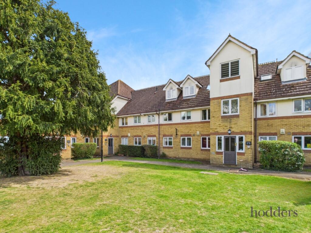 1 bed Apartment for rent in Addlestone. From Hodders - Chertsey