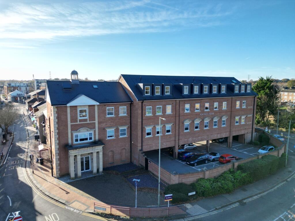 1 bed Apartment for rent in Chertsey. From Hodders - Chertsey