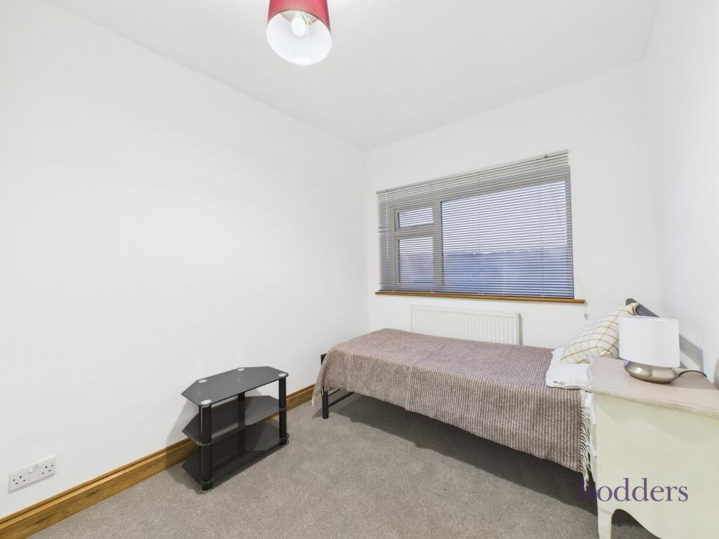 1 bed House Share for rent in Addlestone. From Hodders - Chertsey