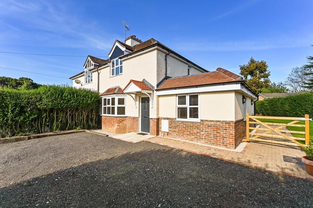 3 bed Semi Detached for rent in Wickham. From Harringtons Services Ltd - Wickham