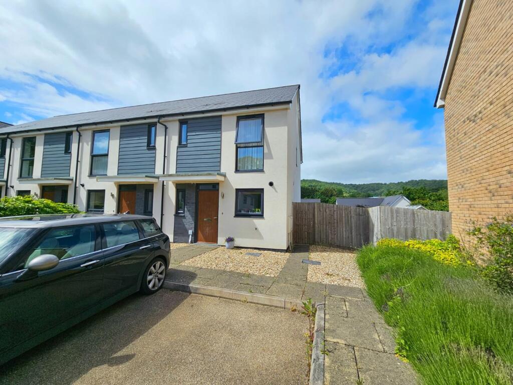 3 bed End of Terrace for rent in Dursley. From Hunters - Dursley