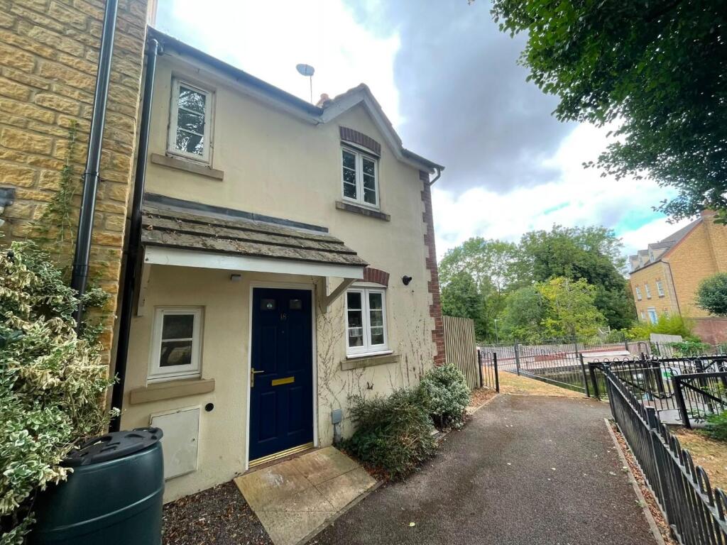 2 bed End of Terrace for rent in Dursley. From Hunters - Dursley