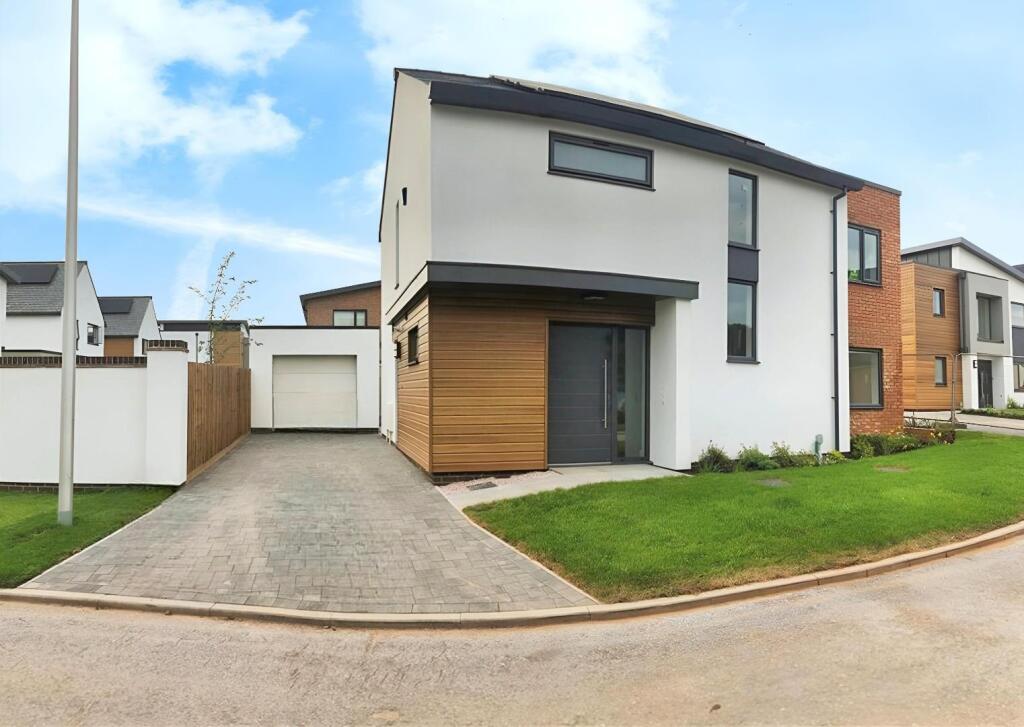 3 bed Detached for rent in Shillingford Abbot. From Hunters - Exeter 3 bed Detached for rent in Shillingford Abbot. From Hunters - Exeter