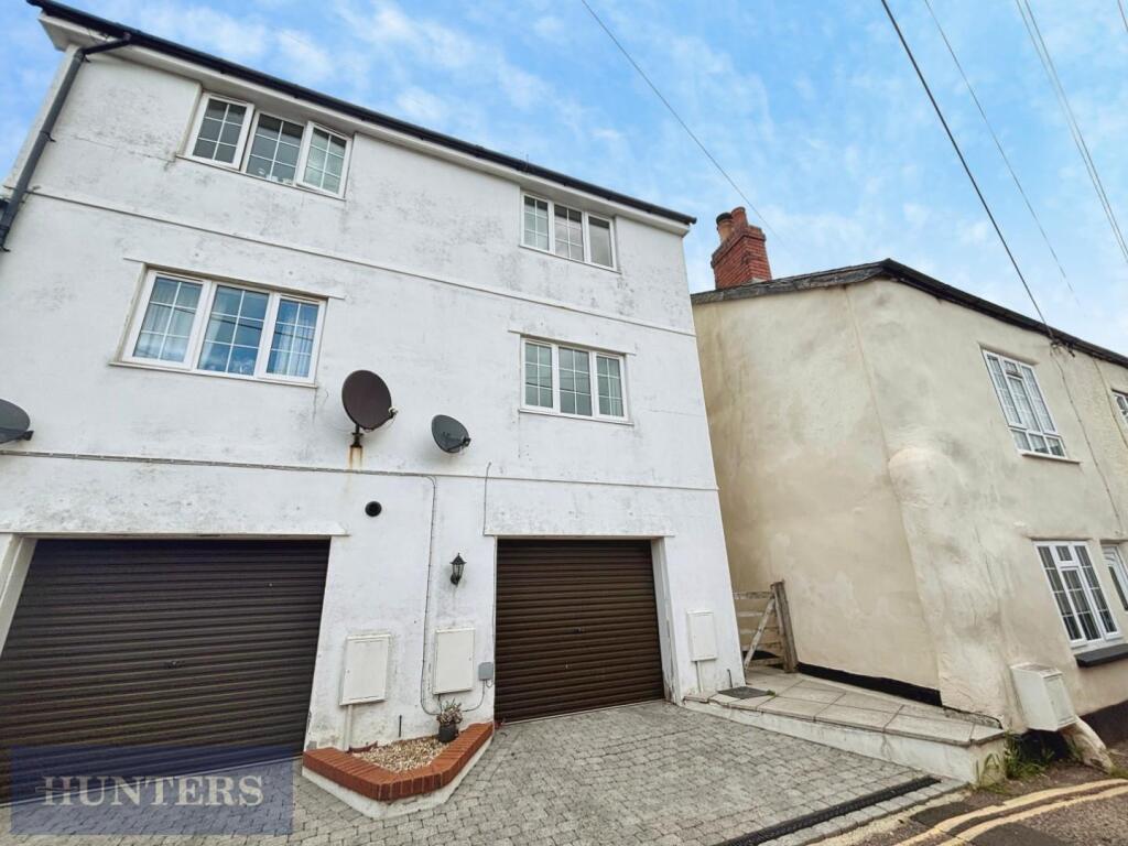 2 bed End of Terrace for rent in . From Hunters - Exeter