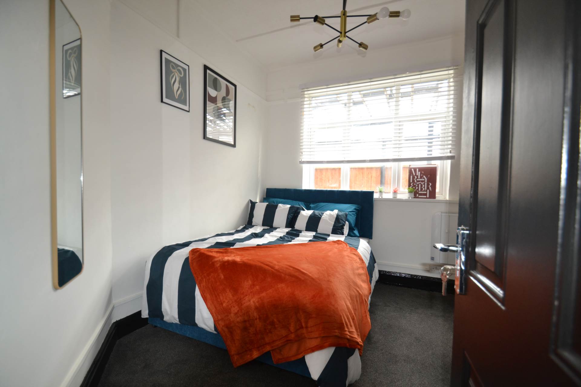 1 bed Flat for rent in Isleworth. From Sutherland Estates