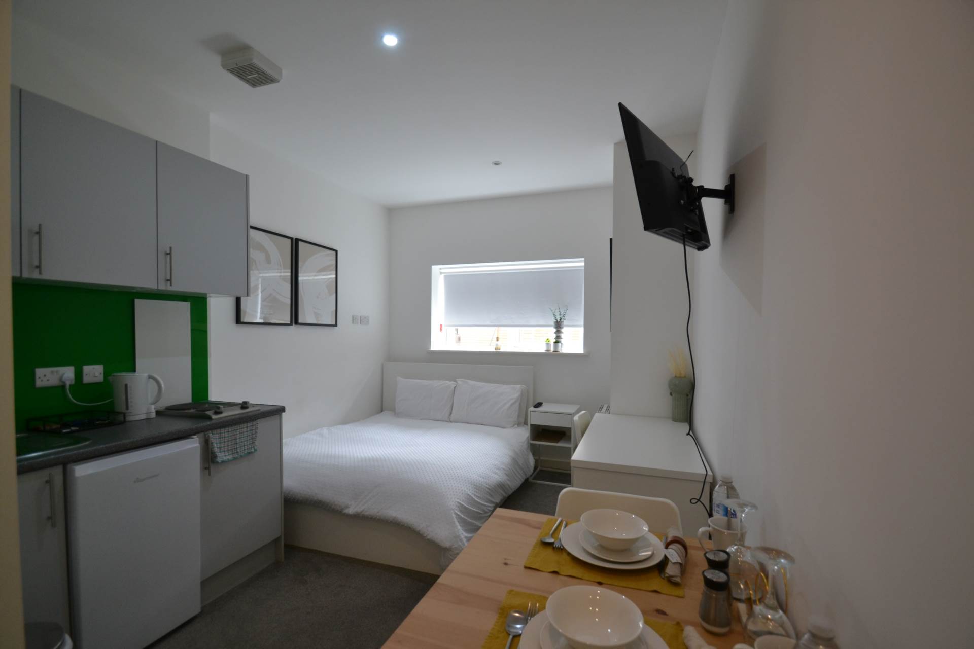 1 bed Studio for rent in Kingston Upon Thames. From Sutherland Estates