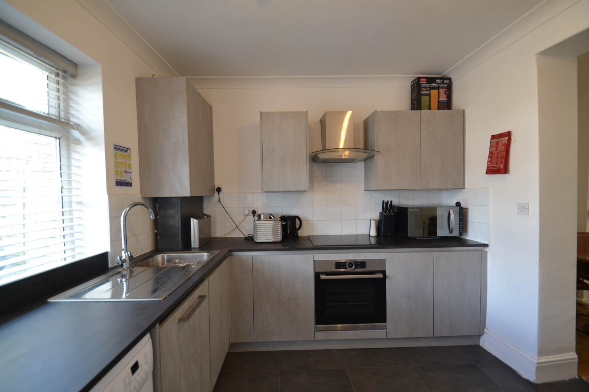 4 bed Semi Detached for rent in London. From Sutherland Estates 4 bed Semi Detached for rent in London. From Sutherland Estates