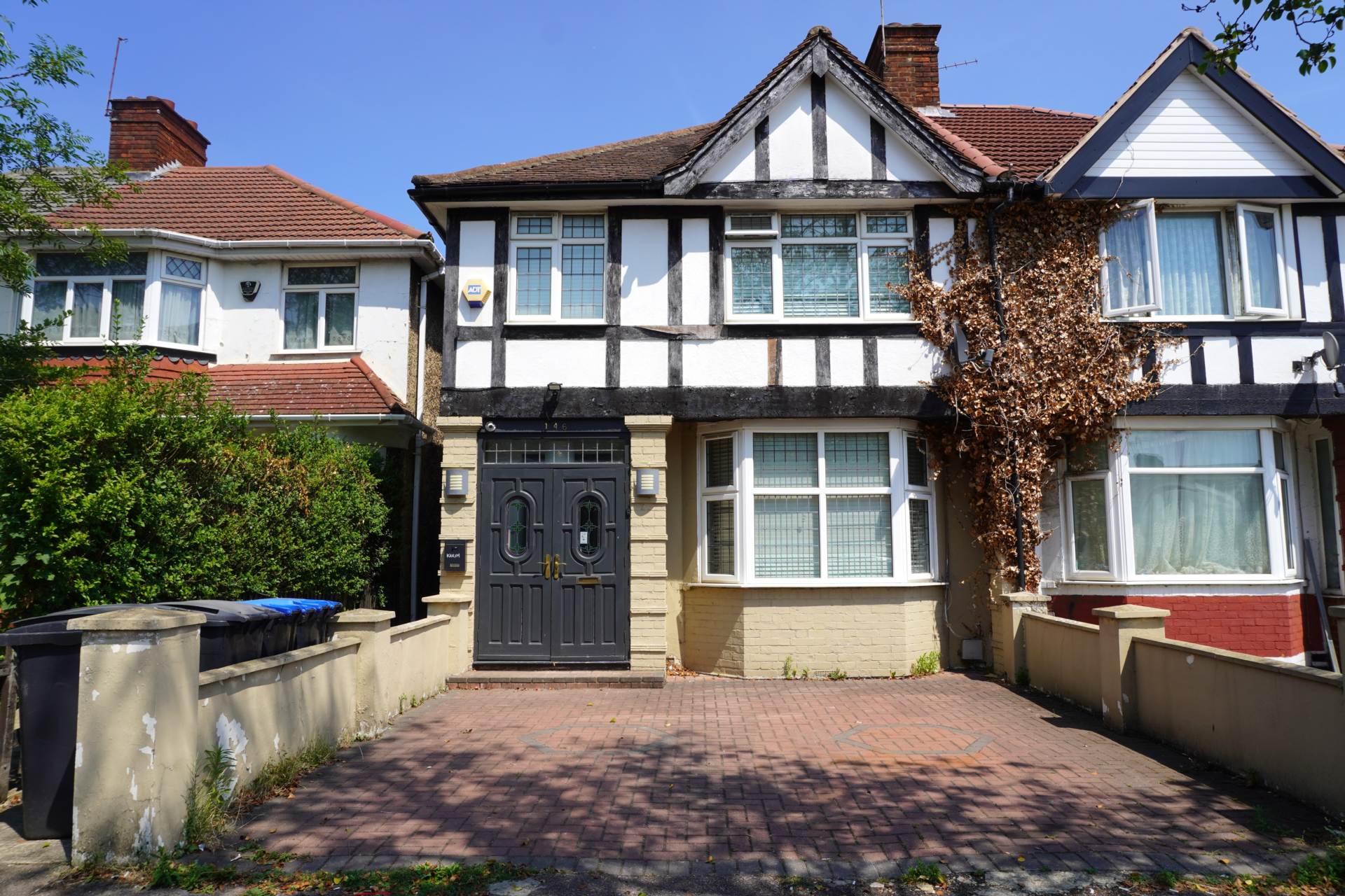 4 bed Semi Detached for rent in Wembley. From Sutherland Estates