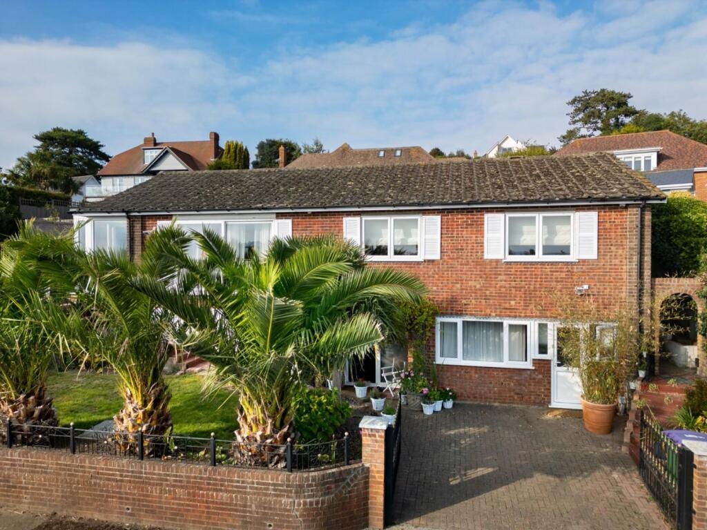 1 bed 1st Floor Flat for rent in Hythe. From Hunters - Folkestone 1 bed 1st Floor Flat for rent in Hythe. From Hunters - Folkestone